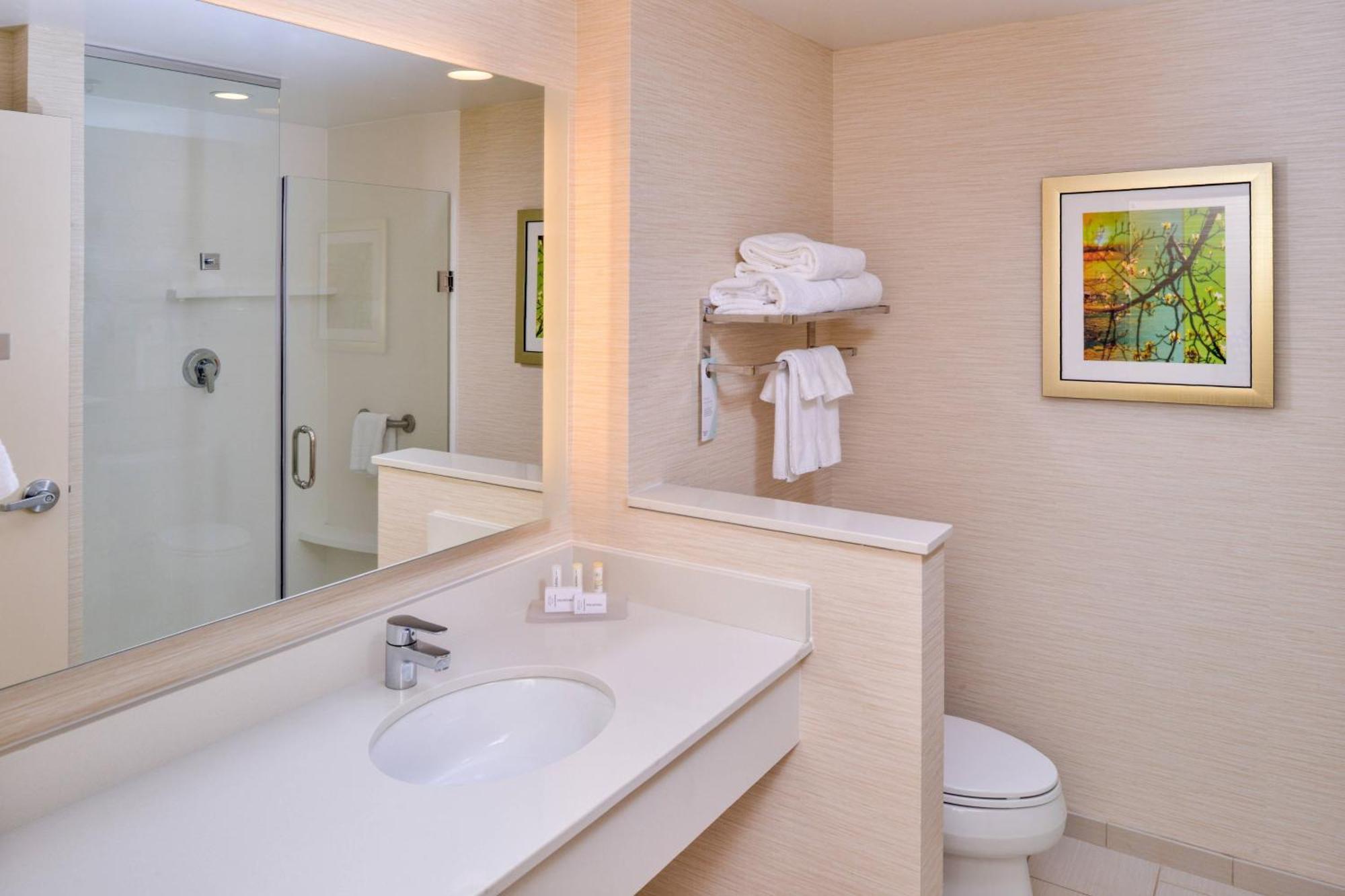 Fairfield Inn & Suites By Marriott Plymouth White Mountains Экстерьер фото