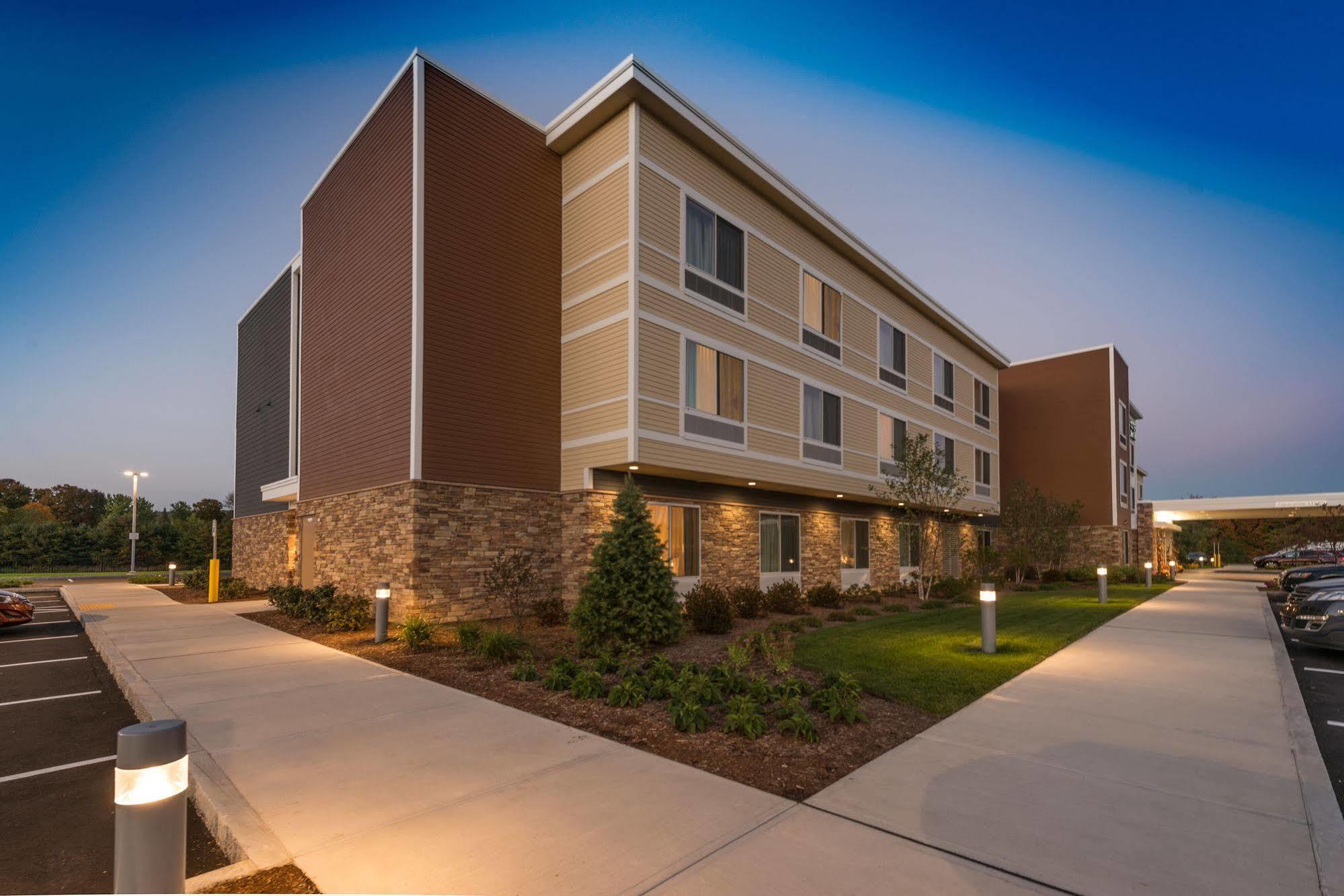 Fairfield Inn & Suites By Marriott Plymouth White Mountains Экстерьер фото